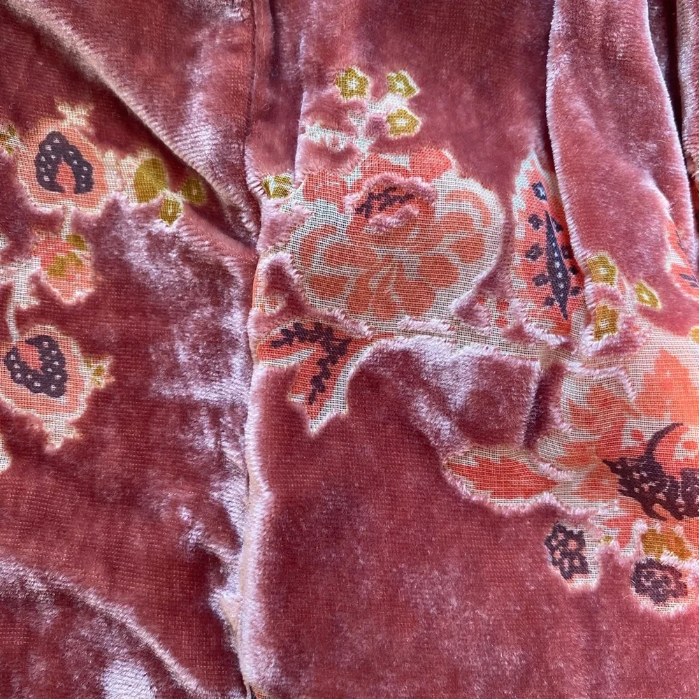 Anthropologie Floral Burnout Velvet Pants size S new with tag - Picture 7 of 9